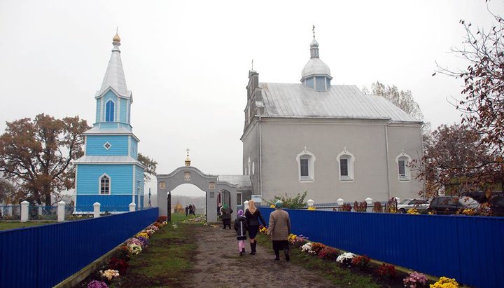 Свято-Преображенский храм УПЦ села Четвертня