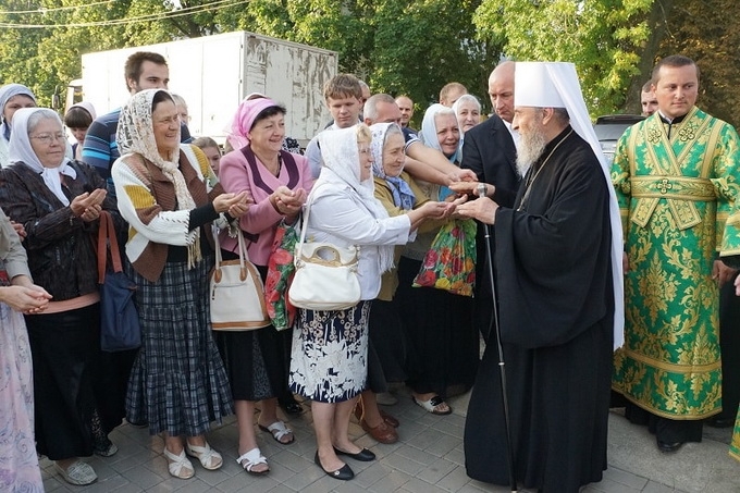 Предстоятель УПЦ на Донеччині з візитом благовіствування миру (+ФОТО)