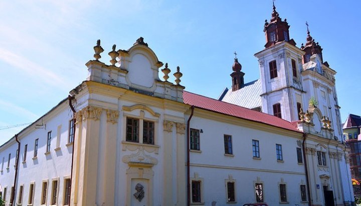 Свято-Троицкий храм УПЦ в поселке Богородчаны. Фото из открытых источников