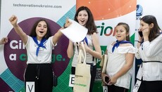 Доньки священика УПЦ – переможниці конкурсу Technovation Challenge Ukraine