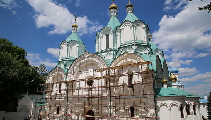 Успенский собор Святогорской лавры. Фото: Святогорская лавра