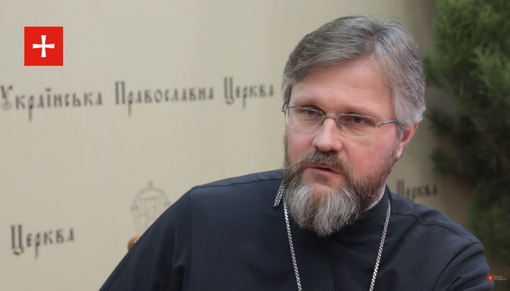 Deputy head of the UOC DECR Archpriest Nikolai Danilevich. Photo: Youtube screenshot of the “1Kozak” channel