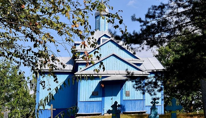 Покровский храм в селе Нуйно. Фото: Википедия