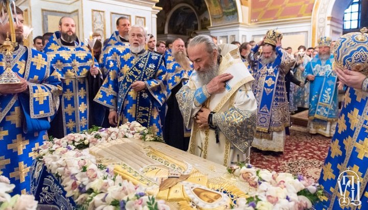 Всенічне бдіння у свято Успіння Богородиці в Успенському соборі Києво-Печерської лаври. Фото: УПЦ