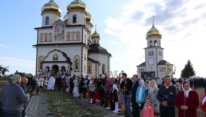 Храм на честь святого мученика Міни, село Просіка, 19.09.19. Фото: Чернівецько-Буковинська єпархія