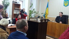 Суд усунув з посади вінницького чиновника, який переводив громади в ПЦУ