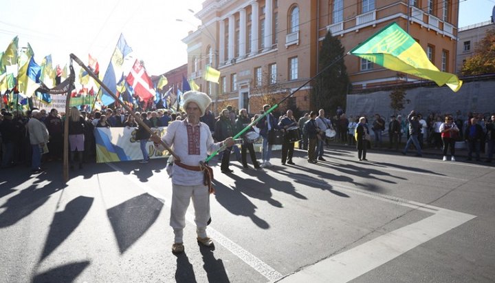 Марш націоналістів у Києві в День захисника України, 14.10.19. Фото: РБК-Україна