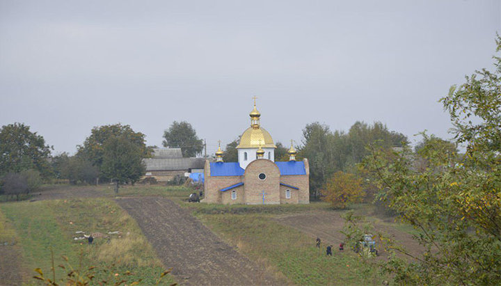 Свято-Георгиевский храм села Дмитровка. Фото: spzh.news