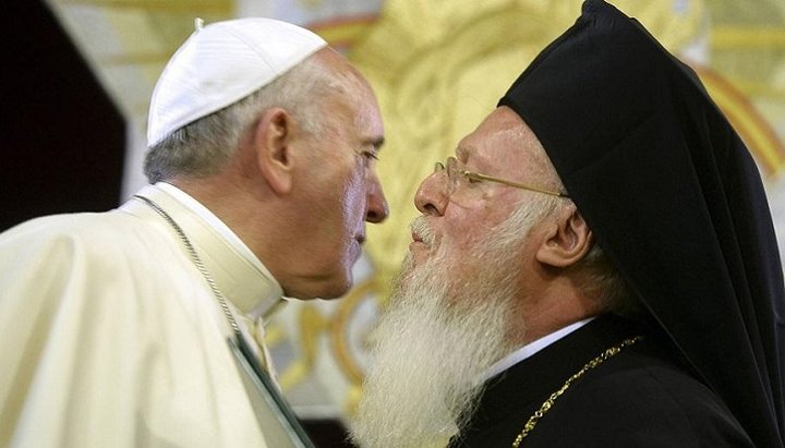 Pope Francis and Patriarch Bartholomew. Photos from open sources