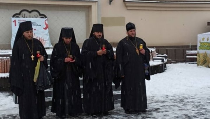 Духовенство епархии во время реквиема. Фото: m-church.org.ua