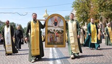 У ПЦУ мають намір готувати особливих «пастирів» для східної України