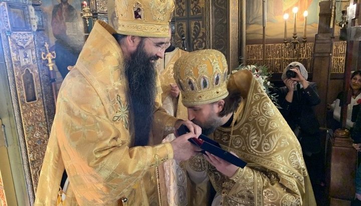 Ієрарх УПЦ співслужив за Божественною літургією в Софії. Фото: vinnytsia.church.ua