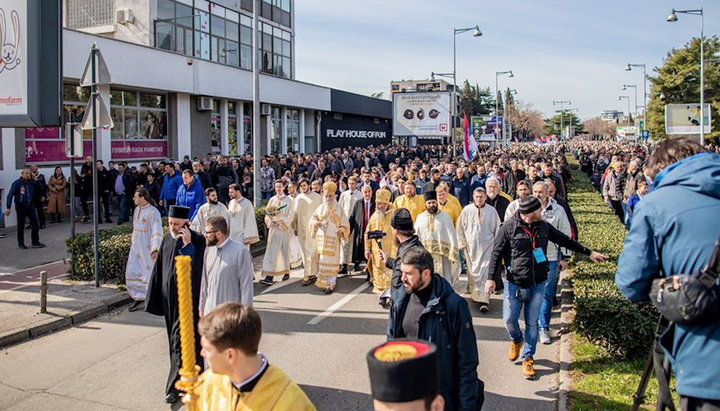 Хресний хід у Подгориці з участю Блаженнішого Митрополита Онуфрія. Фото: СПЖ