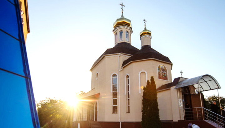 Храм ікони Божої Матері Стягнення Загиблих міста Вишневе. Фото: news.church.ua