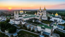 В Почаевской лавре крестный ход с мощами прп. Амфилохия прошел без верующих