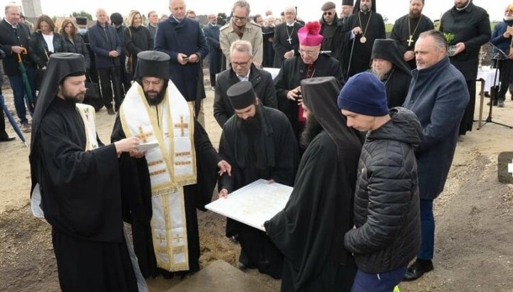 Τελετή ίδρυσης της μονής του Φαναρίου στην Αυστρία. Φωτογραφία: orthodoxtimes.com