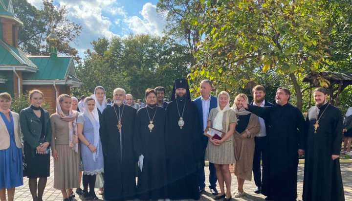 Архієпископ Южненський Діодор освятив новий храм в Чорноморську. Фото: facebook.com