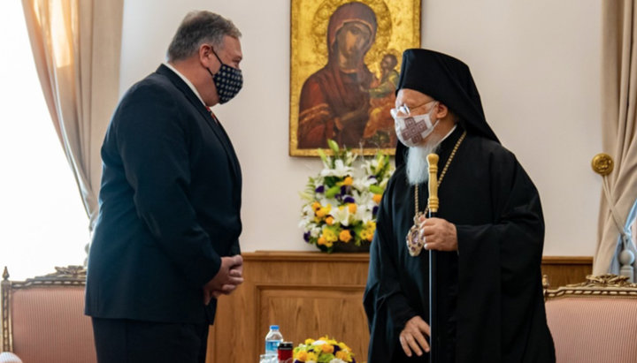 Mike Pompeo and Patriarch Bartholomew. Photo: romfea.gr