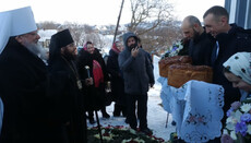 В Заволоке освятили новый храм УПЦ, построенный вместо захваченного ПЦУ