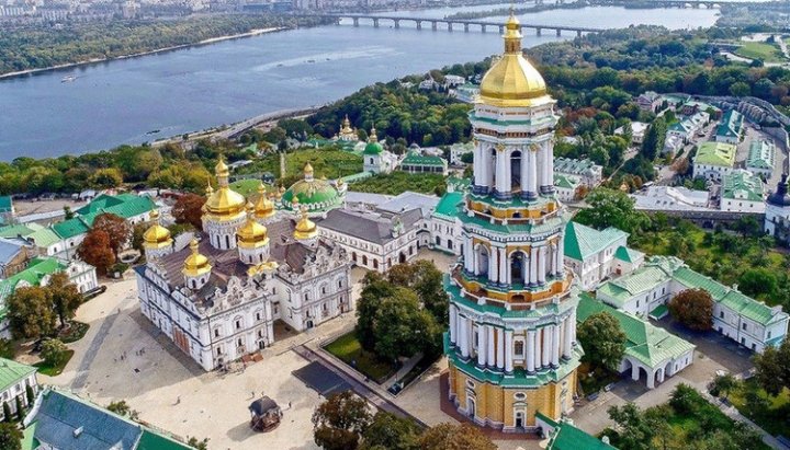 Catedrala Adormirii Maicii Domnului din Lavra Peșterilor de la Kiev. Imagine: pravlife.org