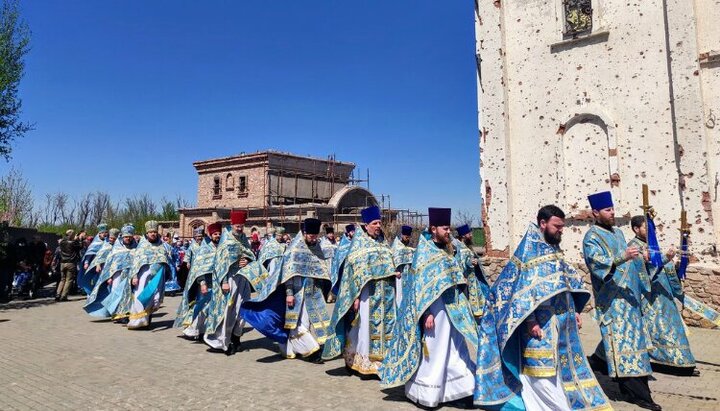 Престольный праздник в Свято-Иверском монастыре Донецка. Фото: donetsk.church.ua