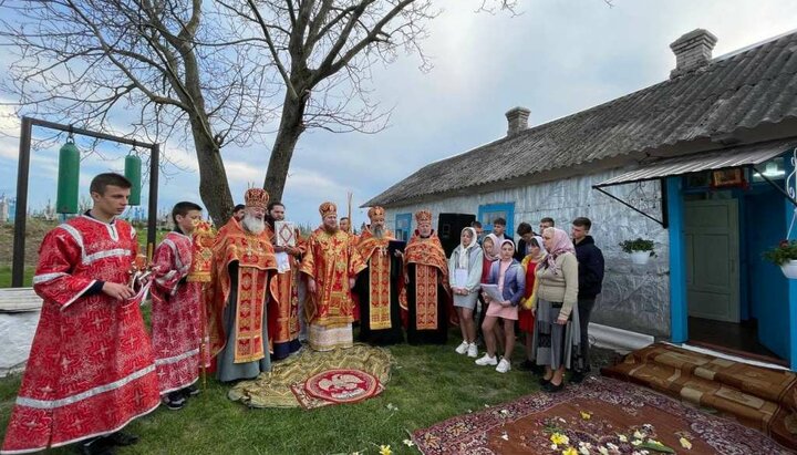 Духовенство и прихожане Волынской епархии УПЦ. Фото: pravoslavna.volyn.ua