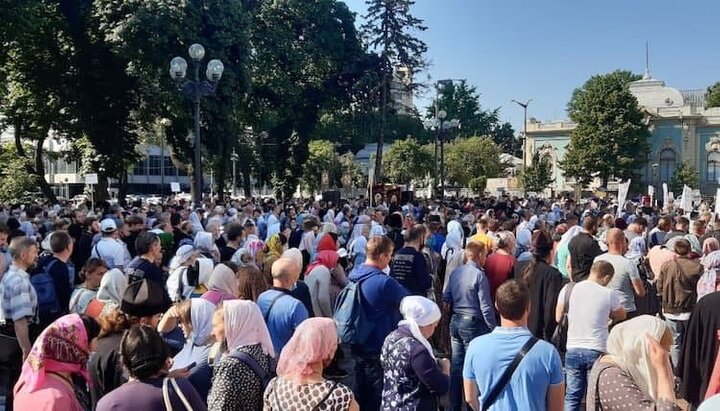 Молитвенное стояние 15 июня