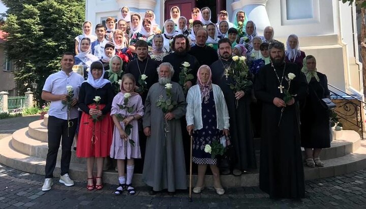 Учасники з’їзду регентів Острозького благочиння Рівненської єпархії УПЦ. Фото: facebook.com/RivneGolosCerkvy