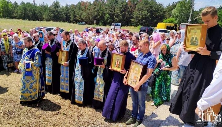 Крестный ход вокруг Северодонецка. Фото: sed-eparhia.com