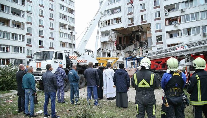 Літія за упокій загиблих під час вибуху газу в Ногінську. Фото: diaconia.ru