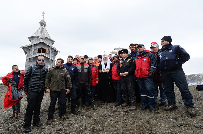 Патриарх Кирилл впервые посетил Антарктику