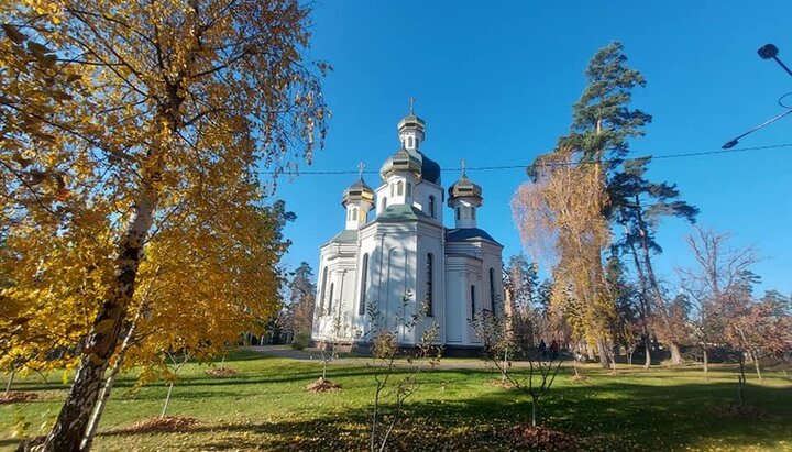 Петропавлівський храм УПЦ у Бучі. Фото: Facebook-сторінка архімандрита Аркадія (Демченка)