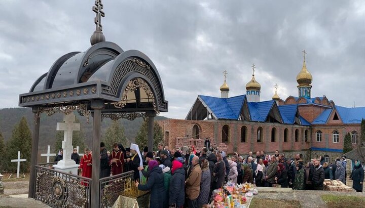 На Подольском Фаворе к престольному празднику освятили часовню