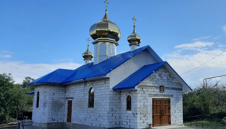 Новый храм в честь Рождества Божией Матери в Боянчуке Черновицко-Буковинской епархии. Фото: скриншот/Facebook-группа общины УПЦ в Боянчуке.