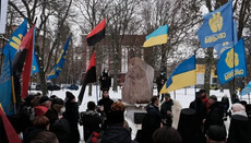 Уніати впевнені, що харків'яни раді пам'ятнику «різунам» із УПА?