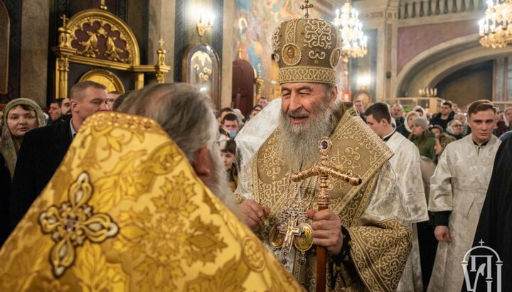 Preafericirea Sa la slujba Privegherii la Cernăuți. Imagine: news.church.ua