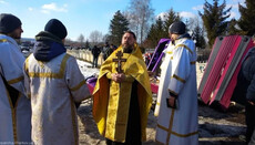 У Харківській єпархії відспівали жителів, які загинули від обстрілів