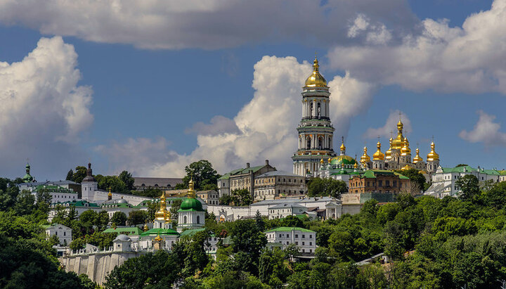 В Украинской Православной Церкви объяснили, почему нельзя принимать законопроекты о запрете деятельности УПЦ. Фото: zn.ua