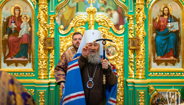 Блаженнейший Митрополит Онуфрий совершил Божественную литургию в Киево-Печерской лавре. Фото: news.church.ua