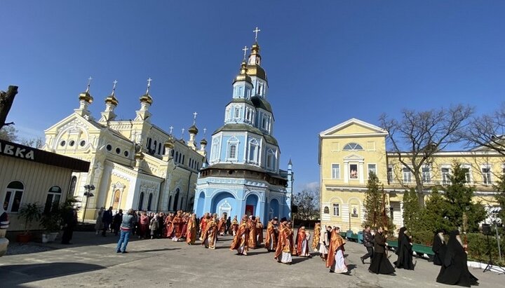 Покровский мужской монастырь УПЦ в Харькове. Фото: eparchia.kharkov.ua