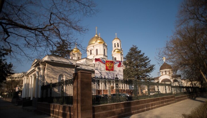 Александро-Невский собор в Симферополе. Фото: crimea-eparhia.ru