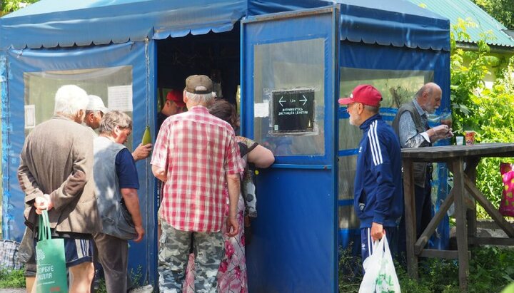 В столовой при Кирилловском монастыре ежедневно обедают нуждающиеся. Фото: Telegram-канал БФ «Фавор»