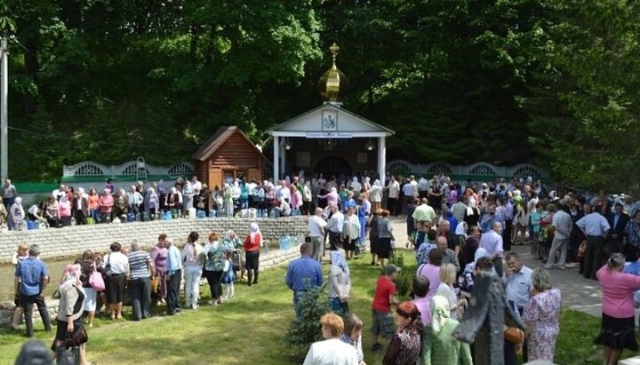 Источник святого Николая в Гильче. Фото: Facebook-страница группы Николаевского храма села Гильче