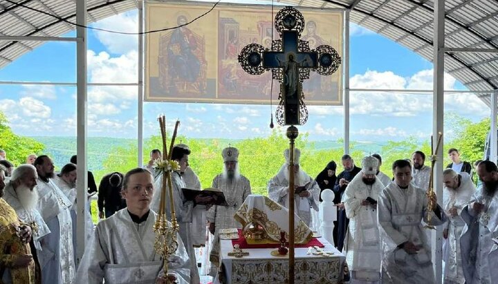 Престольный праздник в Иоанновском монастыре села Крещатик. Фото: пресс-служба Черновицкой епархии