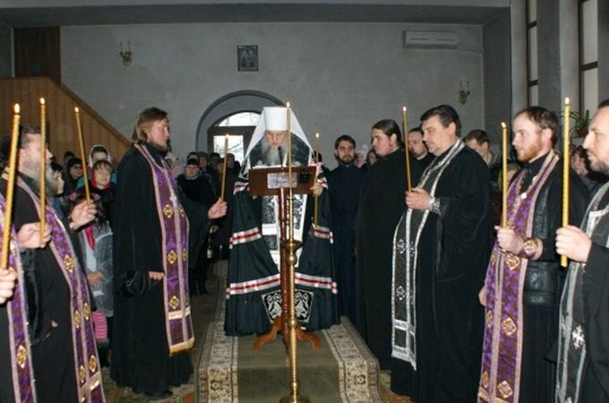 Великий покаянний канон в редакції митрополита Іонафана (Єлецьких) доступний в мережі