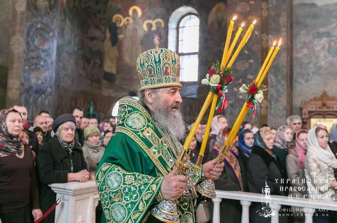 В праздник Собора Киево-Печерских преподобных Митрополит Онуфрий молился в Лавре (ФОТО)