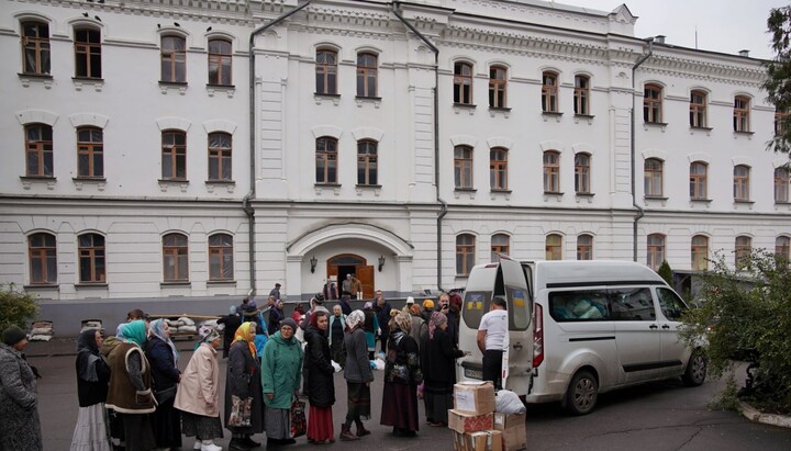 Митрополит Святогірський: Війна відкриває і підлість, і доброчесність