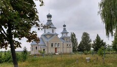 На Волині голова сільради заборонив священникові УПЦ відспівувати померлих