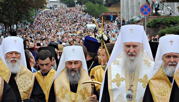 Procesiunea Bisericii Ortodoxe Ucrainene. Imagine: news.church.ua