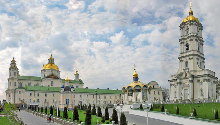 Lavra de la Poceaev. Imagine: pochaevlavra.org